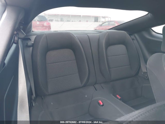 Ford Mustang V6 2017 1FA6P8AM9H5330018 Image 8