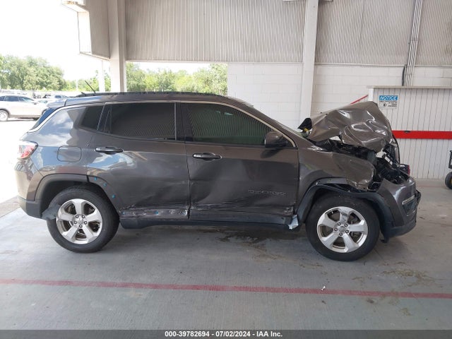 Jeep Compass Latitude 4x4 2019 3C4NJDBB4KT792247 Image 14