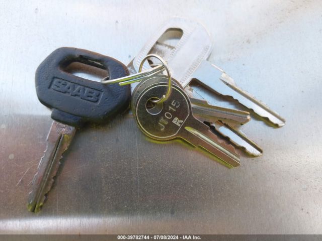1988 SAAB 900 YS3AL36L0J3022071 Photo 10