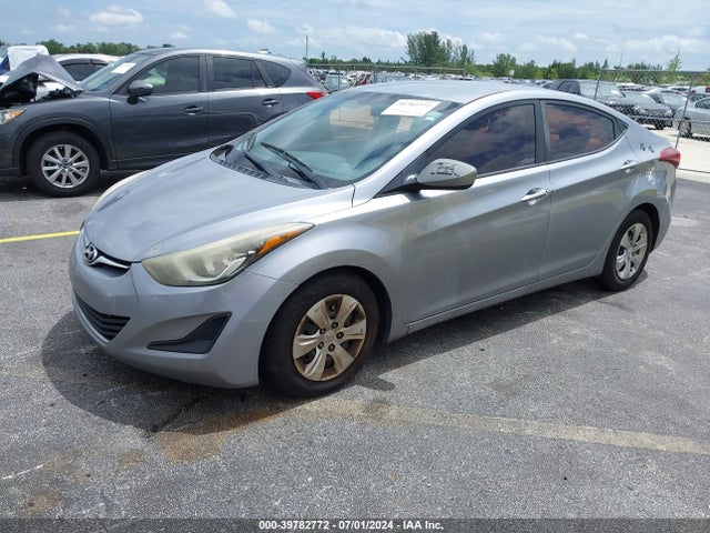 Hyundai ELANTRA SE 2016 5NPDH4AE8GH704892 Image 2