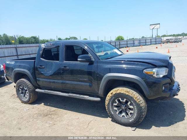 Toyota Tacoma Trd Off Road 2017 5TFCZ5AN7HX118253 Image 13