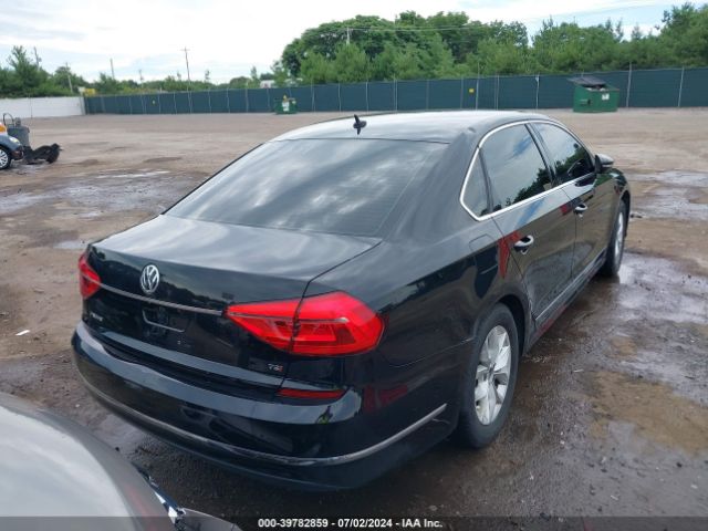 1VWAS7A38GC031244 Volkswagen Passat 1.8t S
