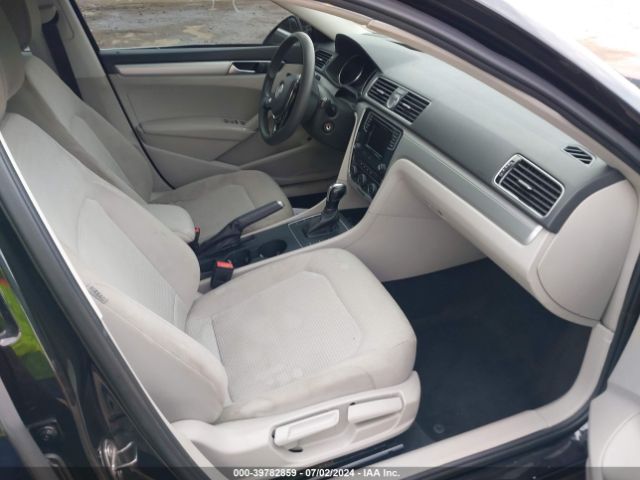 1VWAS7A38GC031244 Volkswagen Passat 1.8t S
