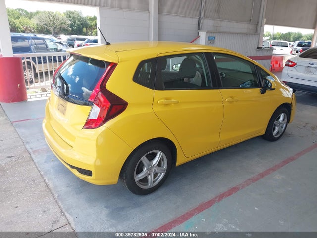 Honda FIT LX 2019 3HGGK5H48KM725988 Image 4