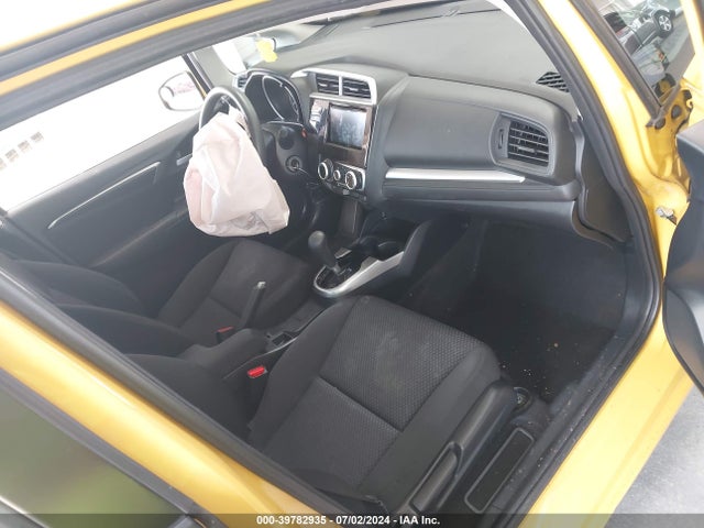Honda FIT LX 2019 3HGGK5H48KM725988 Image 5