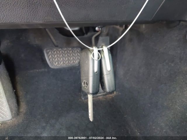 4T1B11HK7KU165360 Toyota CAMRY SE