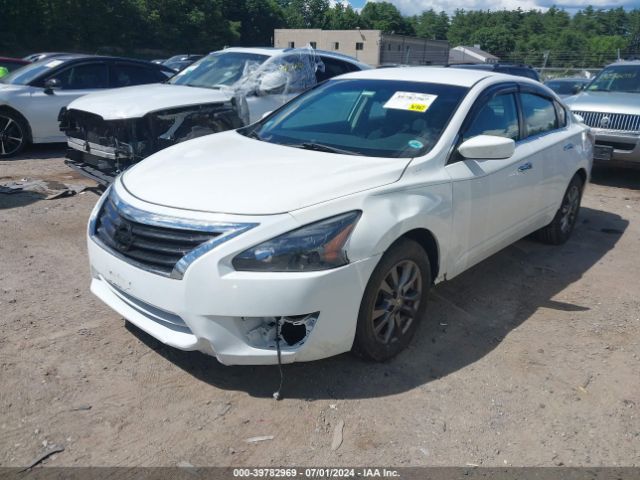 1N4AL3AP9FC414464 Nissan Altima 2.5 S