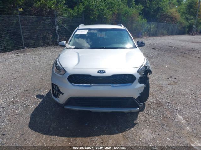 KNDCB3LC0L5396291 KIA NIRO LX