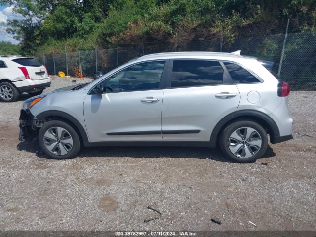 KNDCB3LC0L5396291 KIA NIRO LX