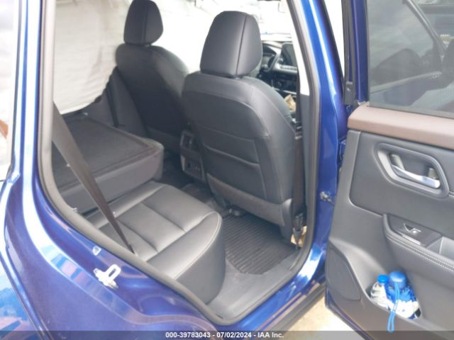 5N1BT3CA6PC843436 Nissan Rogue Sl Fwd