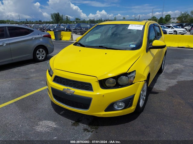 Chevrolet Sonic Lt Auto 2015 1G1JC6SB2F4180234 Image 12