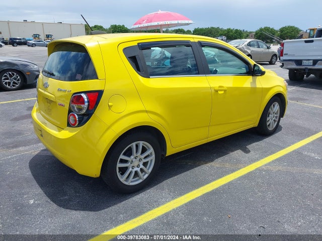 Chevrolet Sonic Lt Auto 2015 1G1JC6SB2F4180234 Image 4