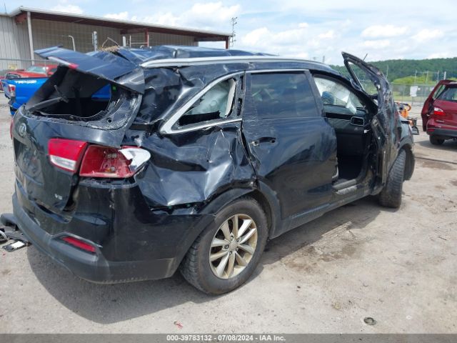 5XYPGDA55HG247127 KIA Sorento 3.3l Lx