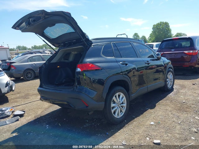 Toyota Corolla Cross Le 2022 7MUCAABG5NV006624 Image 4