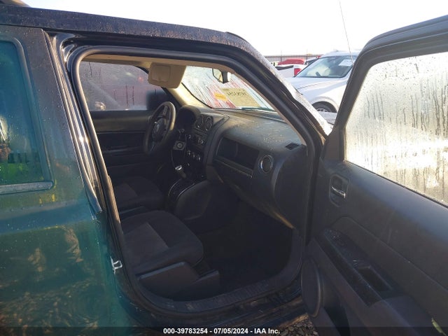 1C4NJPBA4FD402459 Jeep Patriot Altitude Edition
