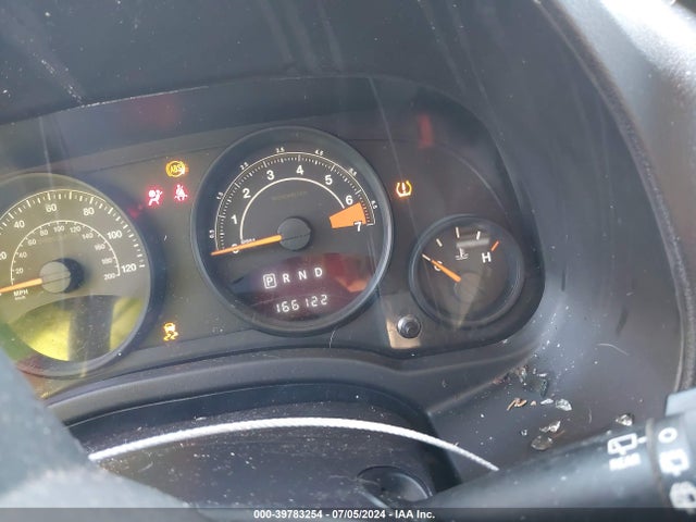 1C4NJPBA4FD402459 Jeep Patriot Altitude Edition