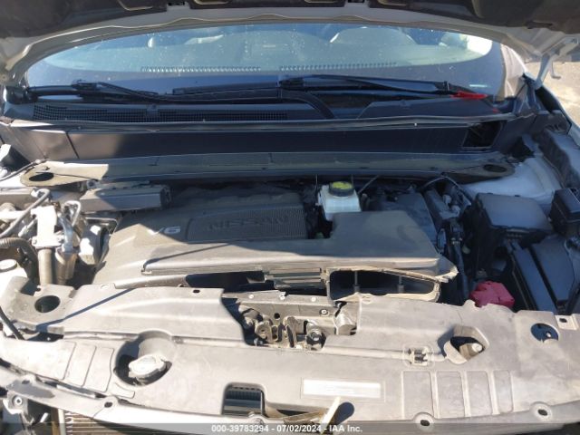 5N1DR2MM2JC631859 Nissan Pathfinder Sl