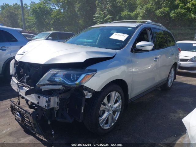 5N1DR2MM2JC631859 Nissan Pathfinder Sl