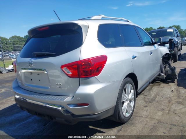 5N1DR2MM2JC631859 Nissan Pathfinder Sl
