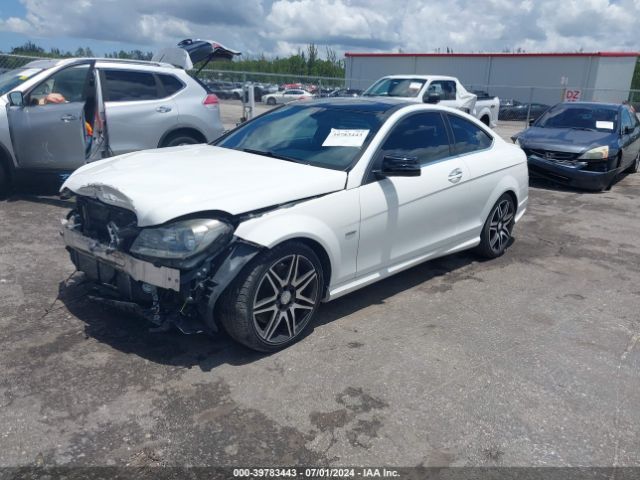 WDDGJ4HB0EG284887 Mercedes-Benz C 250