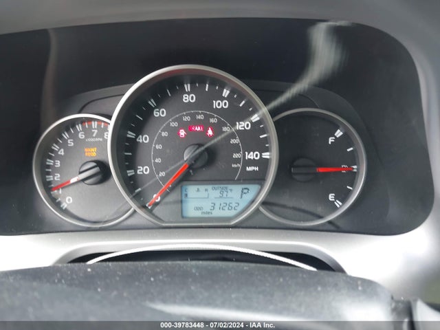 Toyota RAV4 LE 2016 JTMZFREV0GD082751 Image 7
