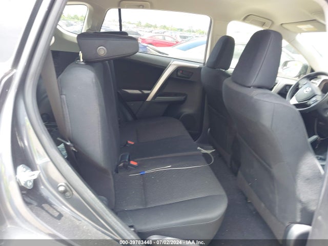 Toyota RAV4 LE 2016 JTMZFREV0GD082751 Image 8