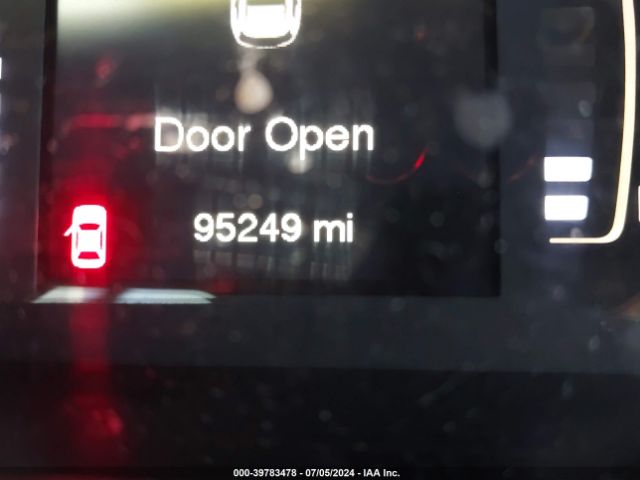 1C4PJLCB8GW288092 Jeep Cherokee Latitude