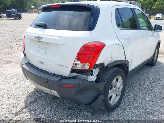 KL7CJLSB2GB761831 Chevrolet Trax Lt