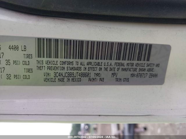 3C4NJCBB9JT488601 Jeep Compass Latitude Fwd