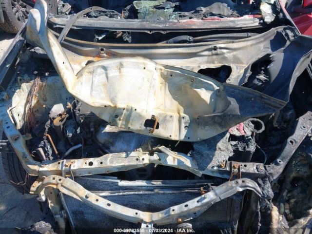 JTMRFREV9FJ014108 Toyota Rav4 Xle