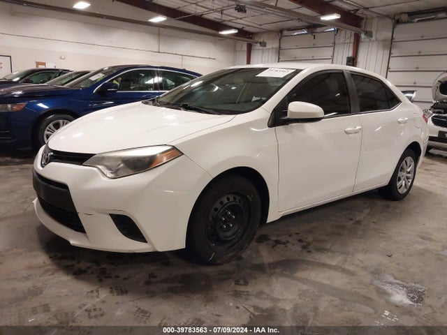 Toyota COROLLA LE 2014 5YFBURHE5EP067711 Image 2