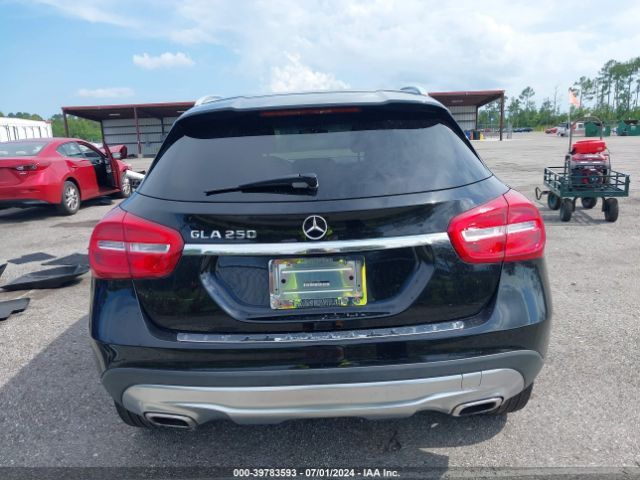 WDCTG4EB7FJ113046 Mercedes-Benz GLA 250