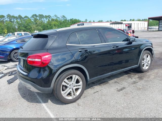 WDCTG4EB7FJ113046 Mercedes-Benz GLA 250
