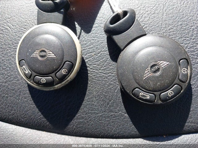 2009 MINI COOPER WMWMF33599TW73273 Photo 10