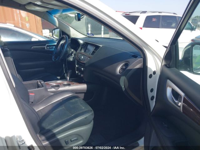 5N1AR2MN6FC678556 Nissan Pathfinder Sl