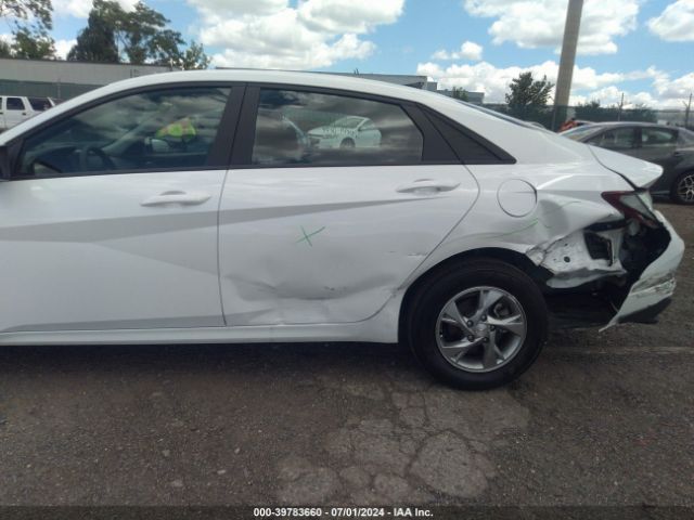 5NPLL4AG6NH075321 Hyundai ELANTRA SE