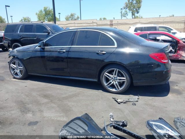 WDDZF4JB2JA338532 Mercedes-Benz E 300