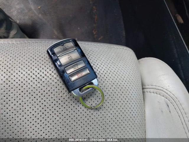 KIA Cadenza Limited 2014 KNALN4D78E5143038 Image 11