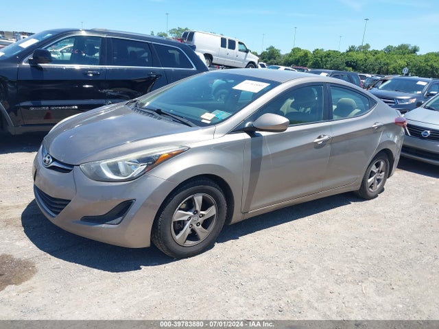 Hyundai ELANTRA SE 2015 5NPDH4AE5FH615697 Image 2