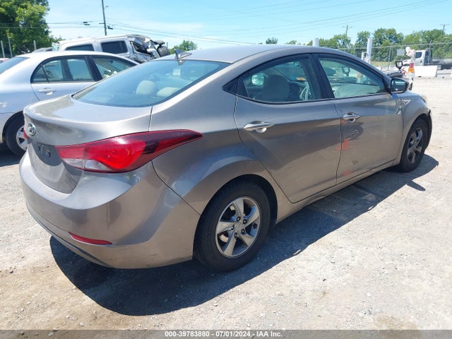 Hyundai ELANTRA SE 2015 5NPDH4AE5FH615697 Image 4