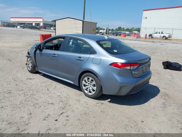 Toyota COROLLA LE 2022 JTDEPMAE0NJ204169 Image 3