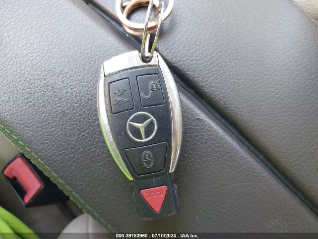 WDCGG5HBXFG381072 Mercedes-Benz GLK 350