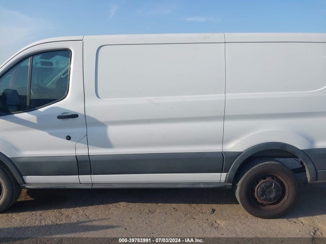 Ford Transit-250 2015 1FTNR1ZM5FKB08599 Image 14