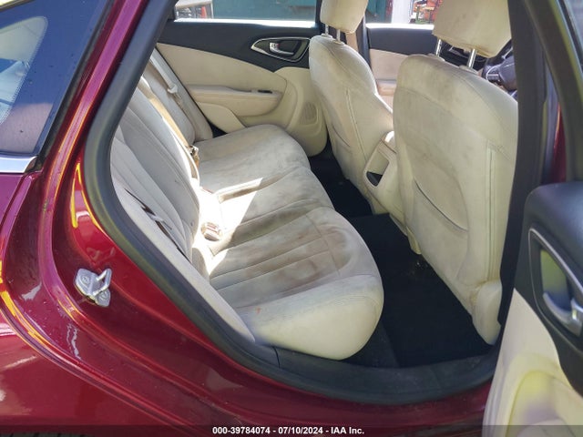 1C3CCCAB3FN692082 Chrysler 200 Limited