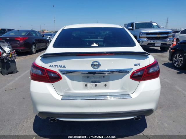 1N4AL3AP0HC246880 Nissan Altima 2.5 Sr