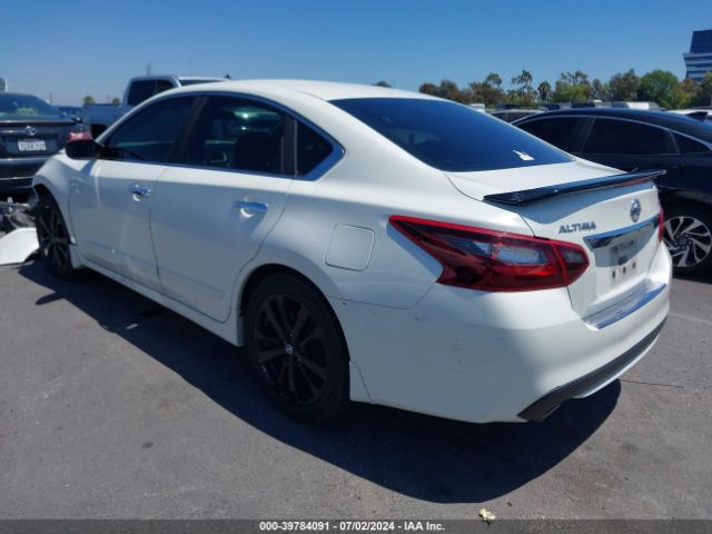 1N4AL3AP0HC246880 Nissan Altima 2.5 Sr