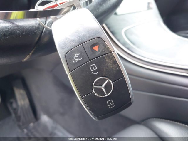 W1N0G8DB4MV297166 Mercedes-Benz Glc 300 Suv
