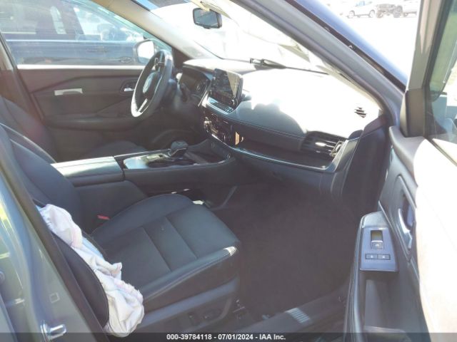 5N1BT3CA1PC672286 Nissan Rogue Sl Fwd