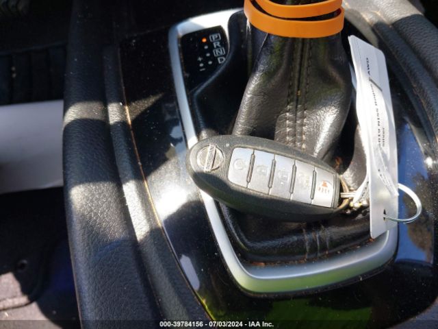KNMAT2MV0KP552508 Nissan ROGUE SV