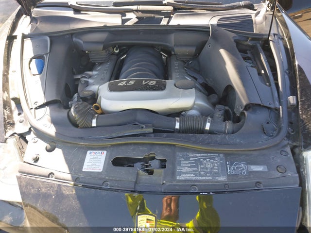2004 PORSCHE CAYENNE WP1AB29P74LA64369 Photo 9